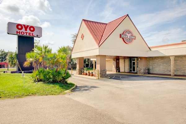 Foto van Tweepersoonsbed (queensize) Niet-roken | Dundee - Vakantiehuis in Dundee FL - ExteriorSummer