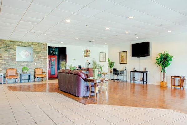 Foto van Tweepersoonsbed (queensize) Niet-roken | Dundee - Vakantiehuis in Dundee FL - FloorPlan