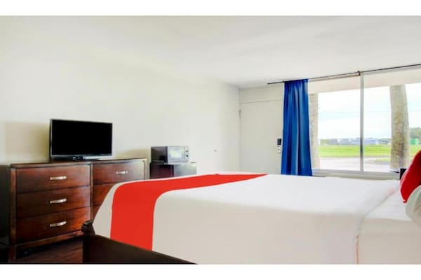 Foto van Tweepersoonsbed (queensize) Niet-roken | Dundee - Vakantiehuis in Dundee FL - BedRoom