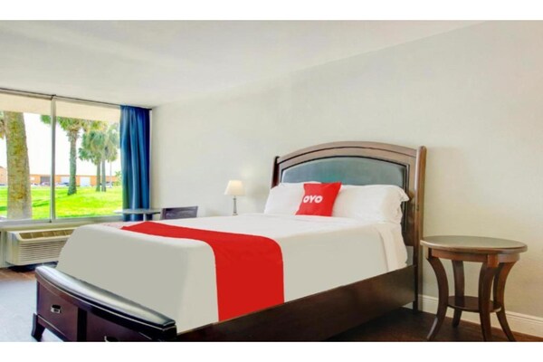 Foto van Luxe tweepersoonsbed (Queen size) | Dundee - Vakantiehuis in Dundee FL - BedRoom