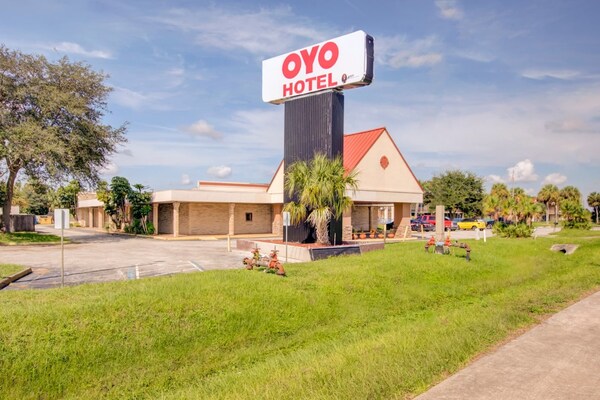 Foto van Luxe tweepersoonsbed (Queen size) | Dundee - Vakantiehuis in Dundee FL - ExteriorSummer