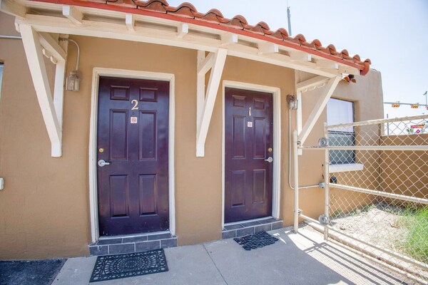 Foto van Queen Bed Niet Roken - Vakantiehuis in El Paso TX - FloorPlan