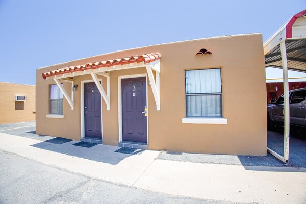 Foto van Queensize bed | Smk | El Paso TX - Vakantiehuis in El Paso TX - FloorPlan