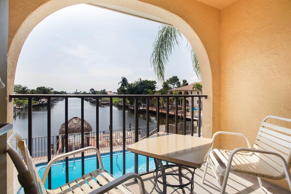 Foto van Premium tweepersoonsbed (Queensize) | NSMK - Vakantiehuis in Cape Coral FL - BedRoom