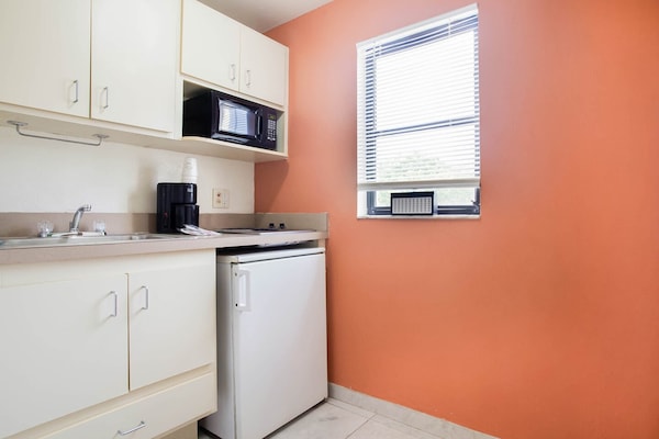 Foto van Premium tweepersoonsbed (Queensize) | NSMK - Vakantiehuis in Cape Coral FL - BedRoom