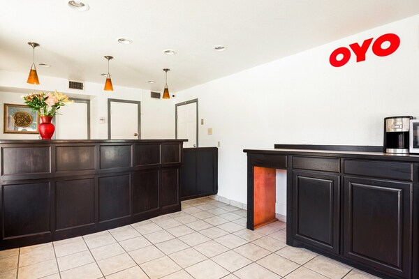 Foto van Premium 2 Queensize Bed Roken - Vakantiehuis in Groesbeck TX - HallReception