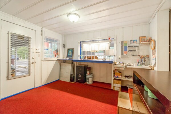 Foto van Tweepersoonsbed (queensize) | Roken | Palestina - Vakantiehuis in Palestine - HallReception