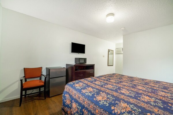 Foto van Tweepersoonsbed (queensize) | Roken | Palestina - Vakantiehuis in Palestine - BedRoom