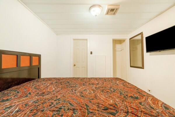 Foto van Tweepersoonsbed (queensize) | Roken | Palestina - Vakantiehuis in Palestine - BedRoom