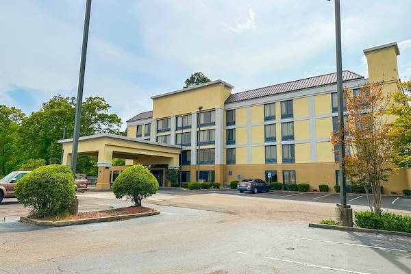 Foto van Premium tweepersoonsbed (Queensize) | Jackson - Vakantiehuis in Jackson - ExteriorSummer