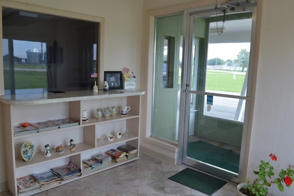 Foto van 2 Volle Bedden Niet Roken - Vakantiehuis in Wathena, KS - HallReception