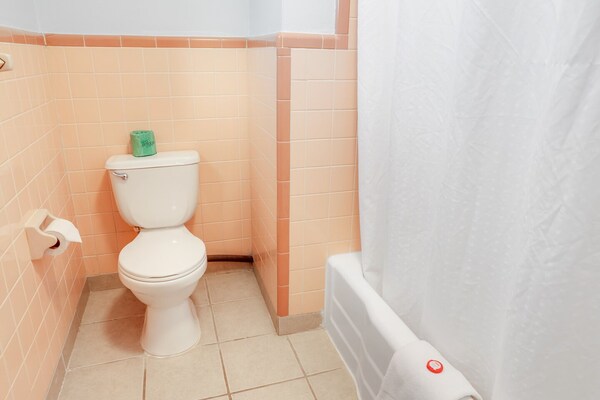 Foto van Liberaal KS|Queenbed - Vakantiehuis in Liberal KS - BathRoom