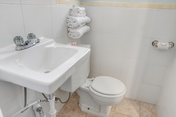 Foto van Liberaal KS|Queenbed - Vakantiehuis in Liberal KS - BathRoom