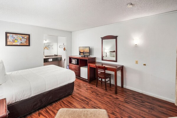 Foto van Premium Queen Suite | Renton WA - Vakantiehuis in Renton WA - BedRoom