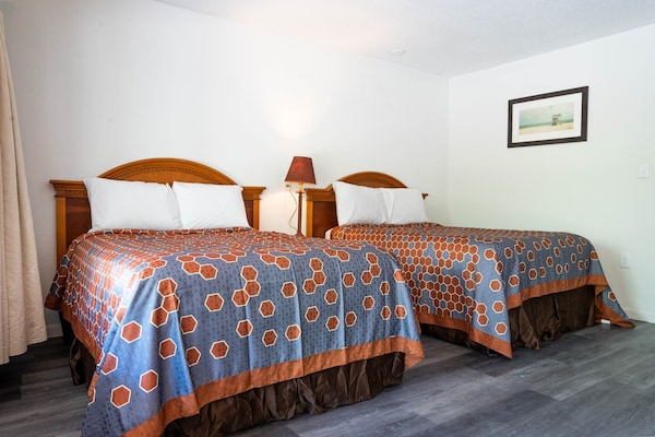 Foto van 2 tweepersoonsbedden | Roken toegestaan | Ocala, Florida - BedRoom