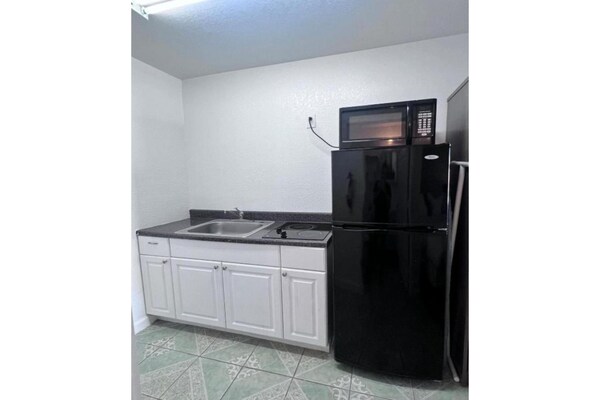 Foto van Premium 2 Queensize Bed Met Kitchenette - Vakantiehuis in Pearsall TX - Facilities