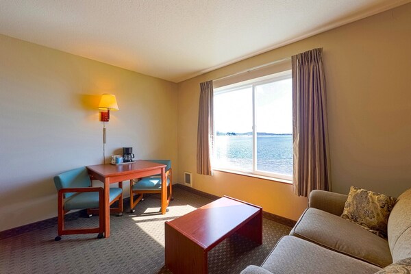 Foto van Premium King Room Met Spooktbad - Bay View - Vakantiehuis in Lincoln City OR - BedRoom