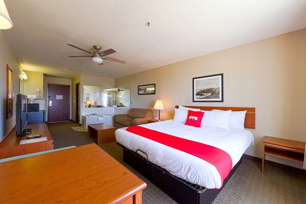 Foto van Queen Bed Toegankelijk Met Uitzicht Op De Oceaan - Vakantiehuis in Lincoln City OR - BedRoom