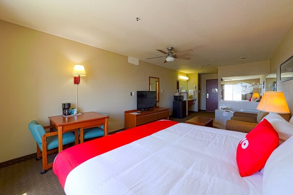Foto van Queen Bed Toegankelijk Met Uitzicht Op De Oceaan - Vakantiehuis in Lincoln City OR - BedRoom