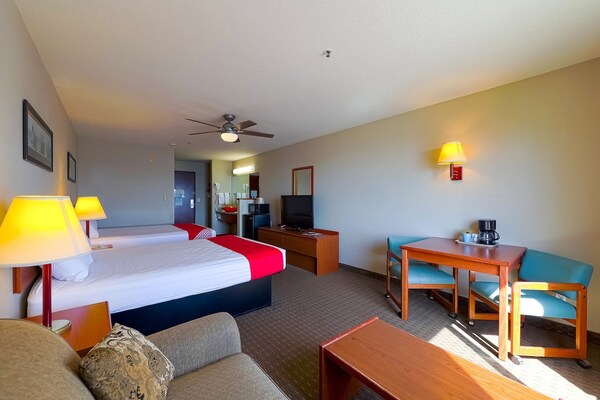 Foto van Queen Bed Toegankelijk Met Uitzicht Op De Oceaan - Vakantiehuis in Lincoln City OR - BedRoom