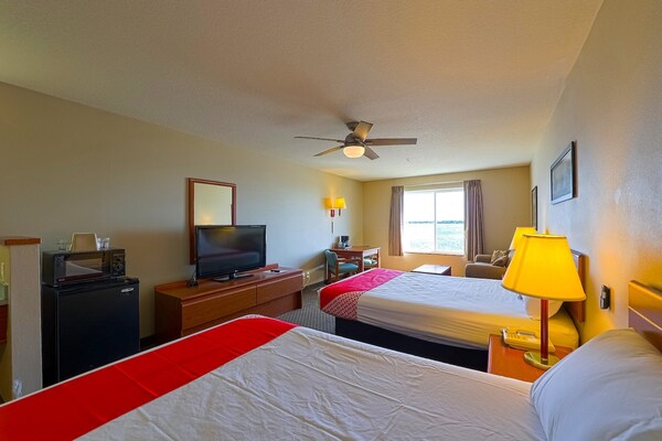 Foto van Queen Bed Toegankelijk Met Uitzicht Op De Oceaan - Vakantiehuis in Lincoln City OR - BedRoom