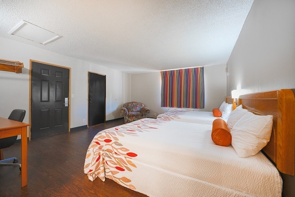 Foto van Premium 2 Queensize Bed Met Kitchenette - Vakantiehuis in Portland OR - BedRoom