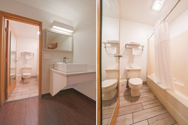 Foto van Premium Kingsize Bed Met Kitchenette - Vakantiehuis in Portland OR - BathRoom
