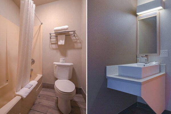 Foto van Premium Kingsize Bed Met Kitchenette - Vakantiehuis in Portland OR - BathRoom