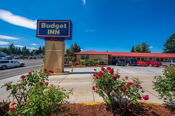 Foto van Premium Kingsize Bed Met Kitchenette - Vakantiehuis in Portland OR - ExteriorSummer