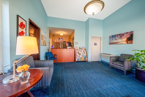 Foto van Queensize bed toegankelijk - Vakantiehuis in Portland OR - HallReception