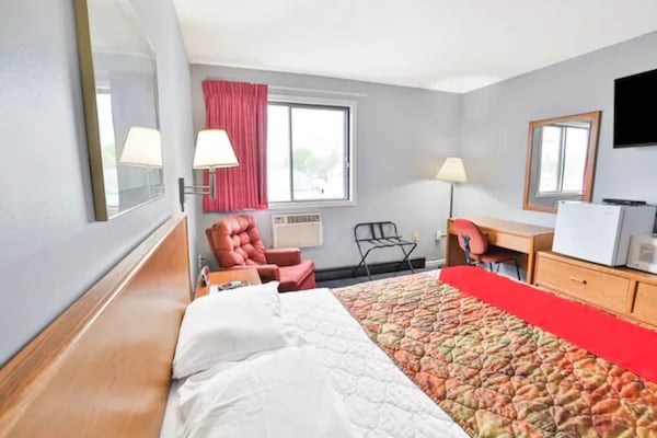 Foto van Pipestone|Queensize bed|Nsmk - Vakantiehuis in Pipestone - BedRoom