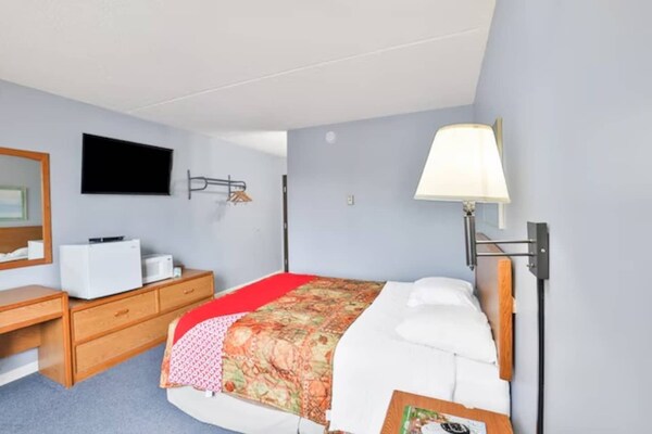 Foto van Pipestone|Queensize bed|Nsmk - Vakantiehuis in Pipestone - BedRoom