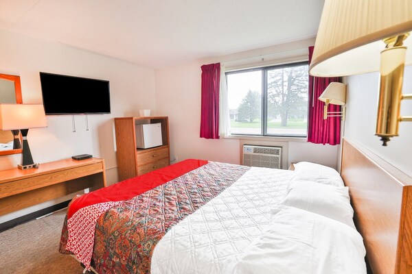 Foto van Pipestone|Queensize bed|Nsmk - Vakantiehuis in Pipestone - BedRoom