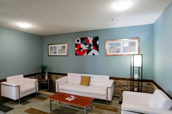 Foto van Premium Kingbed Met Uittreksel - Vakantiehuis in Redwood Falls - HallReception