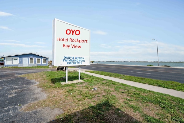 Foto van Tweepersoonsbed (queensize) | Niet-roken - Vakantiehuis in Rockport - ExteriorSummer