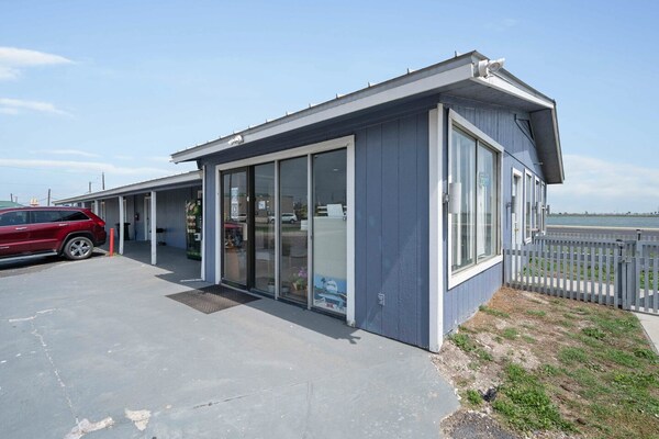Foto van Tweepersoonsbed (queensize) | Niet-roken - Vakantiehuis in Rockport - ExteriorSummer