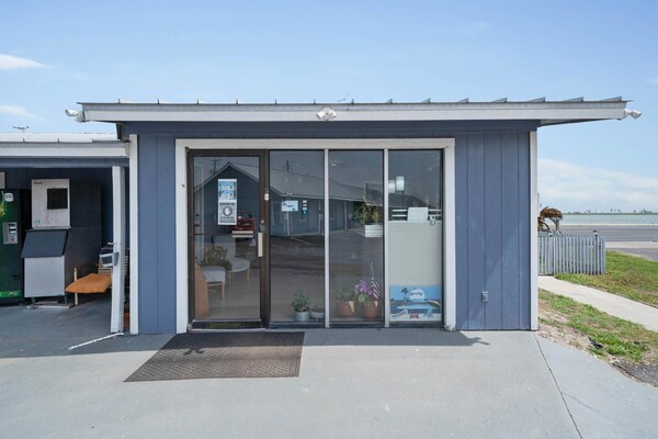 Foto van Tweepersoonsbed (queensize) | Niet-roken - Vakantiehuis in Rockport - ExteriorSummer
