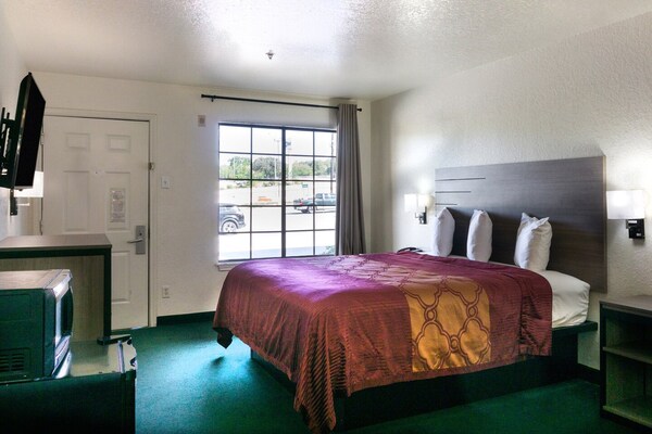Foto van Premium kingsize bed | Nmsk - Vakantiehuis in San-Antonio - BedRoom