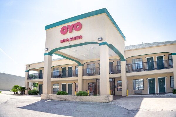 Foto van Premium kingsize bed | Nmsk - Vakantiehuis in San-Antonio - ExteriorSummer