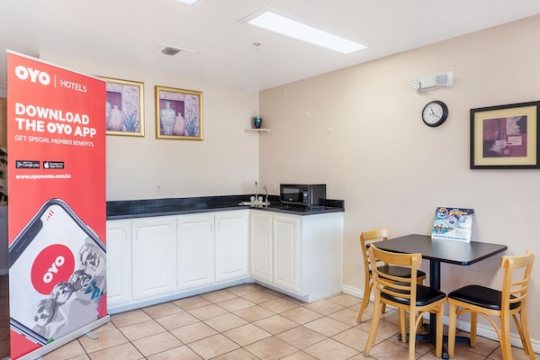 Foto van Premium kingsize bed | Nmsk - Vakantiehuis in San-Antonio - HallReception
