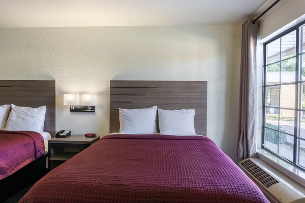 Foto van Premium kingsize bed | Nmsk - Vakantiehuis in San-Antonio - BedRoom