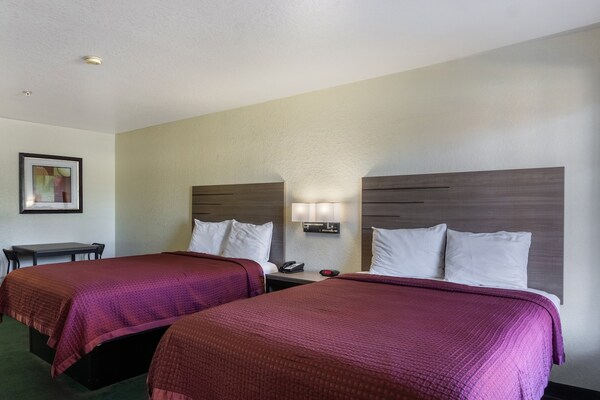 Foto van Premium kingsize bed | Nmsk - Vakantiehuis in San-Antonio - BedRoom