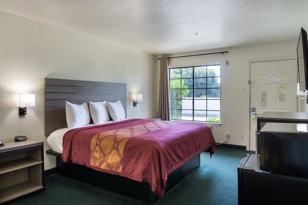 Foto van Premium kingsize bed | Nmsk - Vakantiehuis in San-Antonio - BedRoom