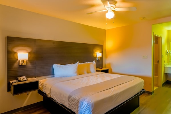 Foto van Premium kingsize bed | Yoakum West - Vakantiehuis in Yoakum TX - BedRoom