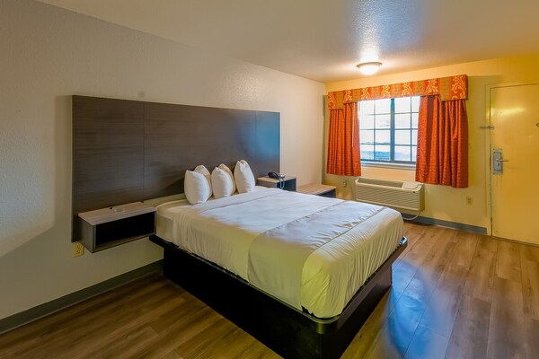 Foto van Premium kingsize bed | Yoakum West - Vakantiehuis in Yoakum TX - BedRoom