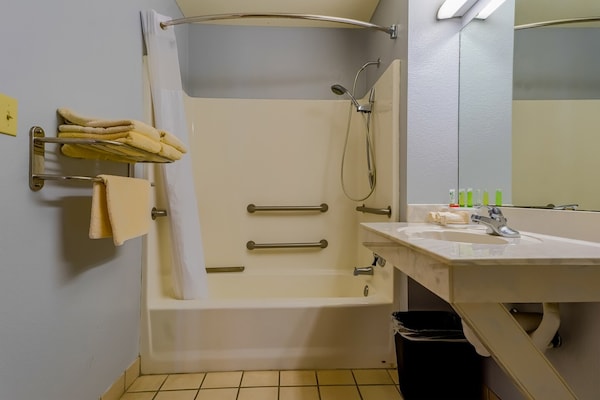 Foto van Premium kingsize bed | Yoakum West - Vakantiehuis in Yoakum TX - BathRoom