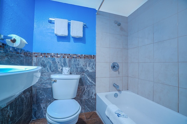 Foto van Queensize bed | Niet roken - Vakantiehuis in Corpus Christi TX - BathRoom