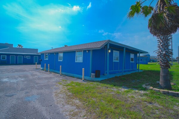 Foto van Queensize bed | Niet roken - Vakantiehuis in Corpus Christi TX - ExteriorSummer
