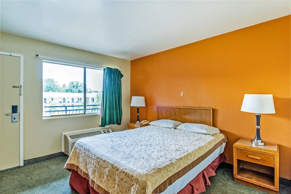Foto van Premium tweepersoonsbed (Queensize) | Shreveport, Louisiana - BedRoom