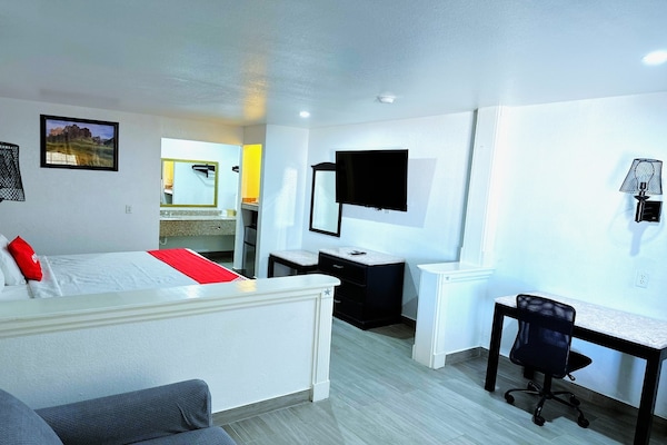 Foto van 1 Slaapkamer Suite Met Een Bubbelbad - Vakantiehuis in Three Rivers TX - BedRoom